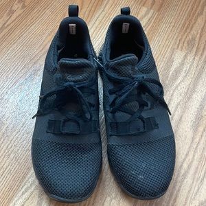 Reebok mens 7.5 shoes